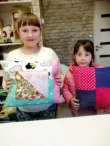 Pracownia Krawiecka Moni-Niteczka Rękodzieło Artystyczne Monika Górska